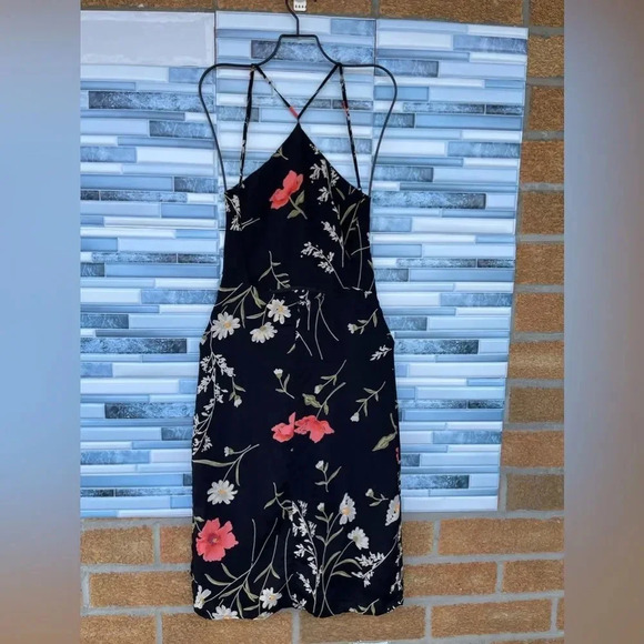 Reformation floral print dress size 2 - Picture 6 of 16